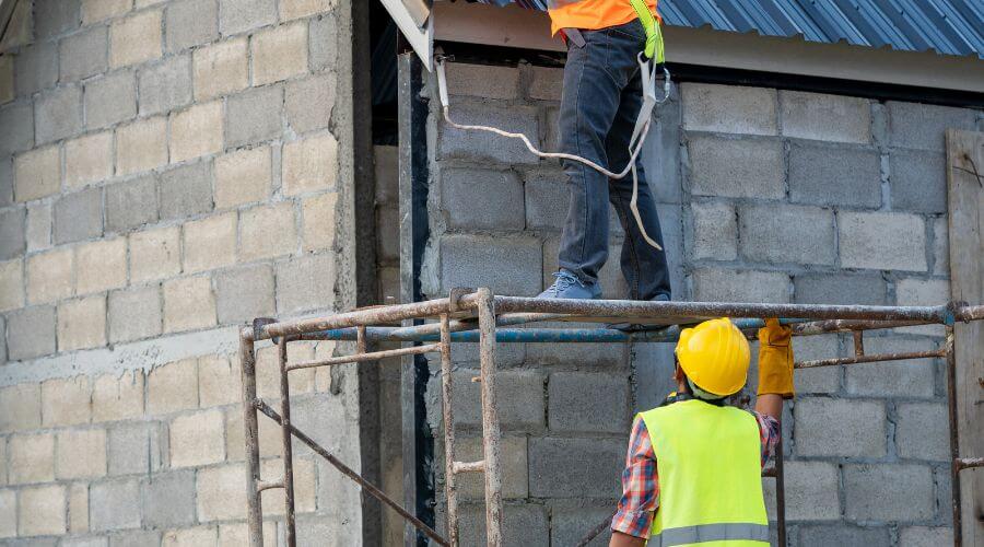 Expert new roof installation services in Diamond, MO